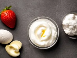 Ile kcal ma jogurt naturalny?