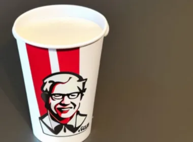 Ile kcal ma kubełek KFC?